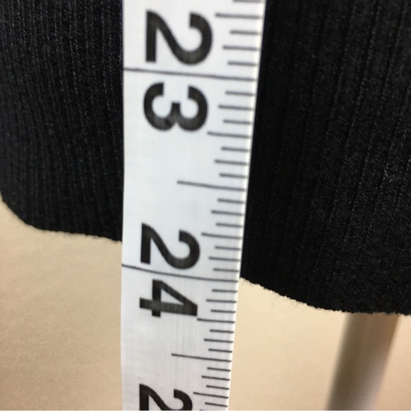 BCBGMAXAZRIA Black Cardigan & Shell Sweater Beaded Diamond Design Size M - Picture 16 of 16